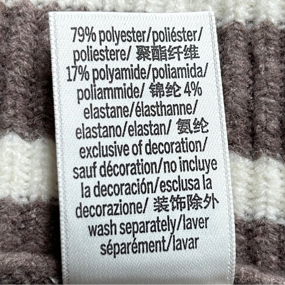 VS PINK Collegiate Cable-Knit Iced Coffee Oversized Cardigan NWT Small - Picture 6 of 10